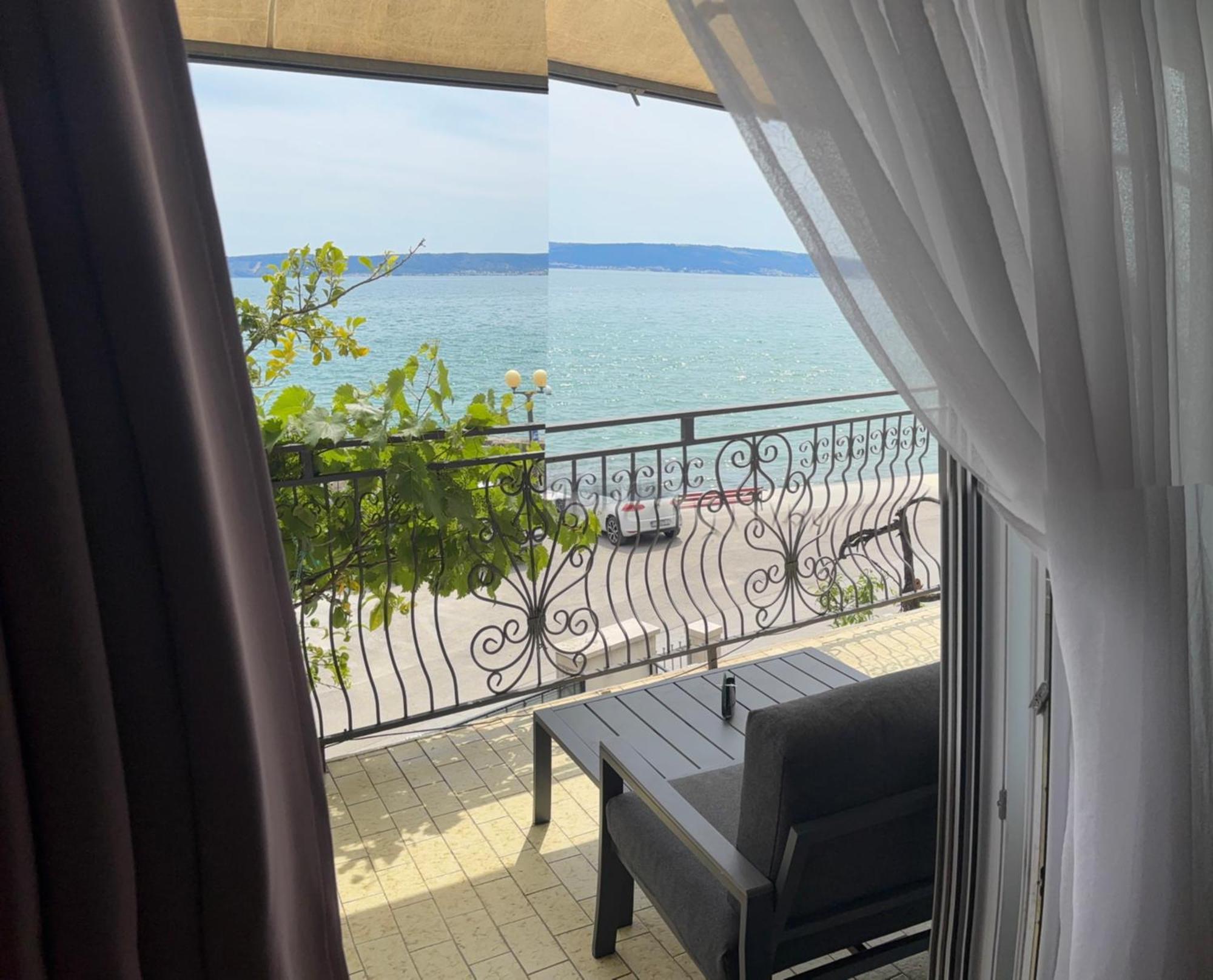 M&M Pelivan Apartment Kaštela Екстериор снимка